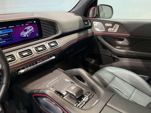 Used 2021 Mercedes-Benz Maybach GLS 600 4MATIC image 19