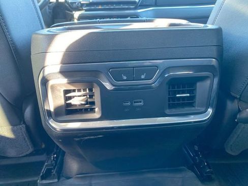 Used 2025 Chevrolet Silverado 2500 LTZ w/ LTZ Premium Package image 20