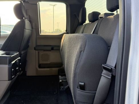 Used 2019 Ford F150 XL w/ Equipment Group 101A Mid AWD/4WD image 13