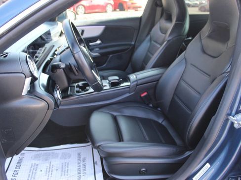 Used 2020 Mercedes-Benz CLA 250 image 16