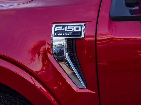 Used 2022 Ford F150 Lariat image 11