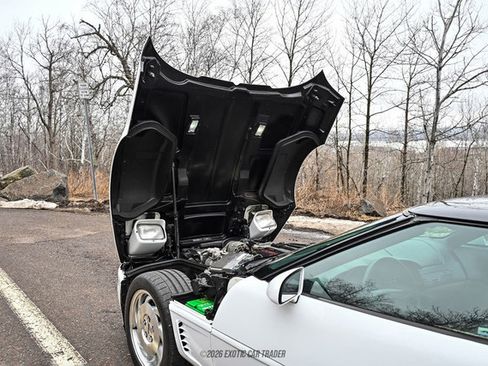 Used 1995 Chevrolet Corvette Coupe RWD image 19