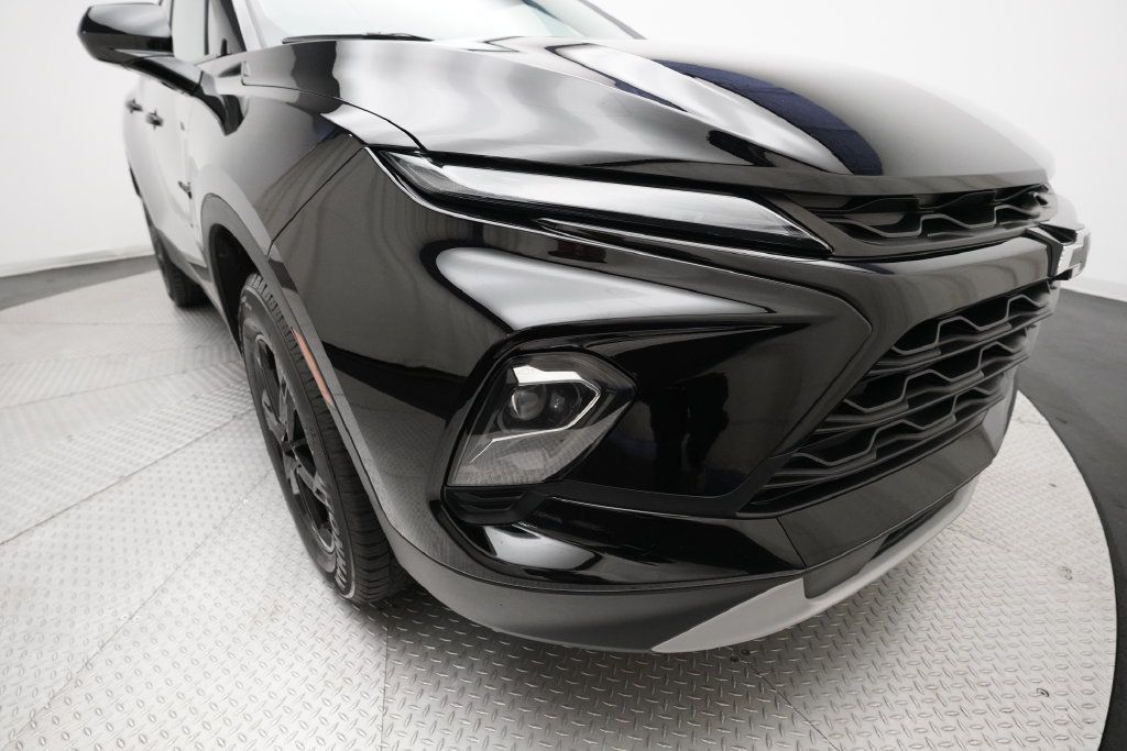 Used 2024 Chevrolet Blazer LT w/ Convenience Package AWD/4WD image 23