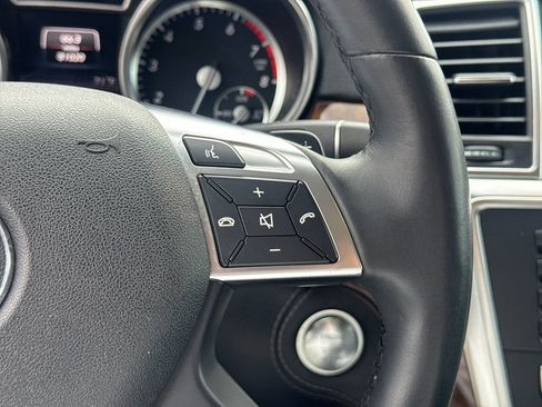 Used 2015 Mercedes-Benz ML 400 4MATIC image 26