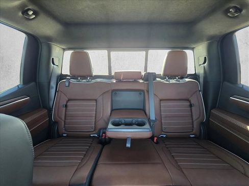 Used 2024 GMC Sierra 1500 Denali Ultimate image 17