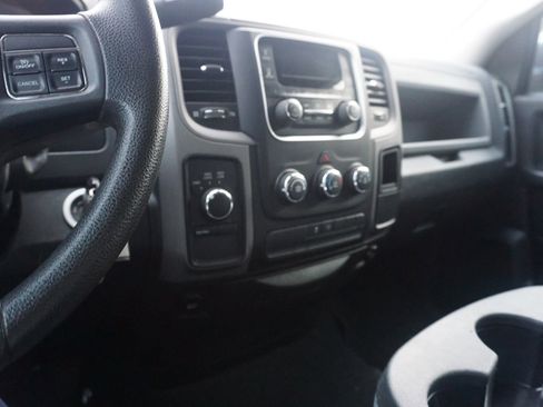 Used 2014 RAM 1500 Express image 31