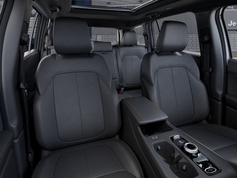 New 2026 Jeep Cherokee Limited AWD/4WD image 36