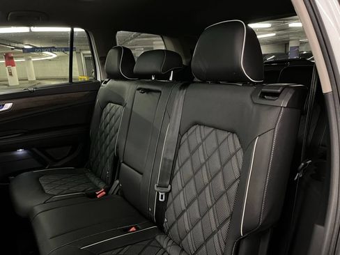 New 2026 Volkswagen Atlas SEL Premium R-Line AWD/4WD image 24