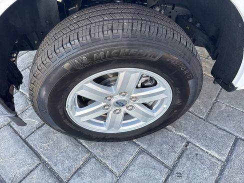 Used 2024 Ford F150 XL w/ Equipment Group 103A High image 4