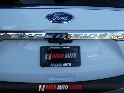 Used 2020 Ford Expedition Max XLT w/ Equipment Group 202A RWD image 84