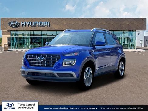 New 2026 Hyundai Venue SEL FWD image 1