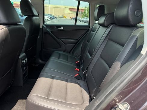 Used 2016 Volkswagen Tiguan S AWD/4WD image 5