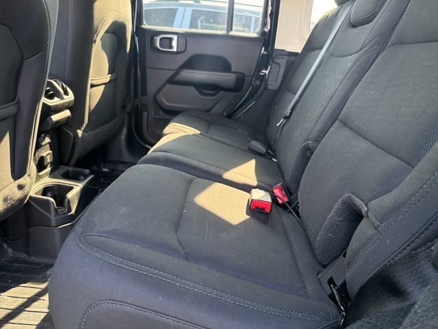 Used 2020 Jeep Wrangler Unlimited Sahara AWD/4WD image 24