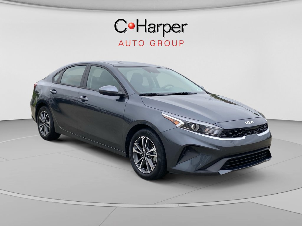Certified 2024 Kia Forte LXS FWD image 1