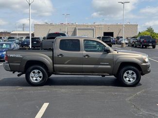 Used 2015 Toyota Tacoma 4x4 Double Cab w/ TRD Off-Road Package video 2