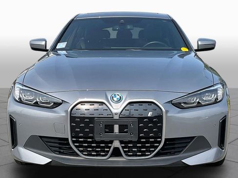 Used 2024 BMW i4 eDrive40 w/ Premium Package RWD image 3
