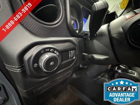 Used 2024 Jeep Wrangler Rubicon w/ Convenience Group AWD/4WD image 23