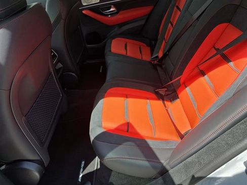 New 2026 Mercedes-Benz GLE 53 AMG 4MATIC image 17