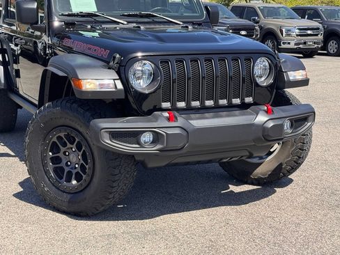 Used 2021 Jeep Wrangler Unlimited Rubicon w/ Xtreme Recon 35" Tire Package AWD/4WD image 3