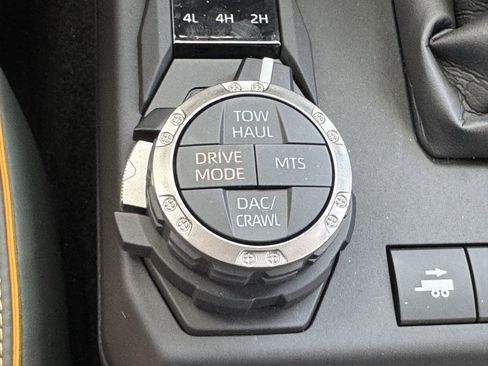 Used 2025 Toyota 4Runner Trailhunter AWD/4WD image 23