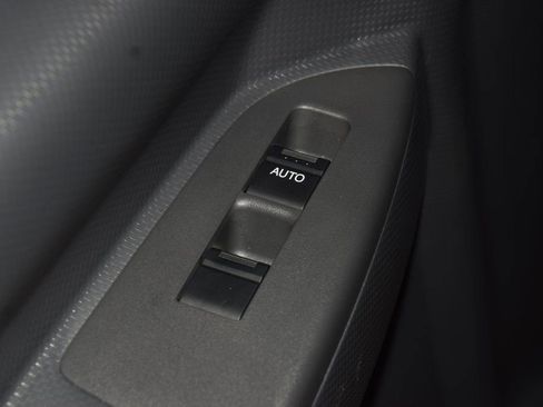 Used 2024 Chevrolet Low Cab Forward 5500XG image 28