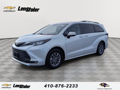 Used 2023 Toyota Sienna XLE