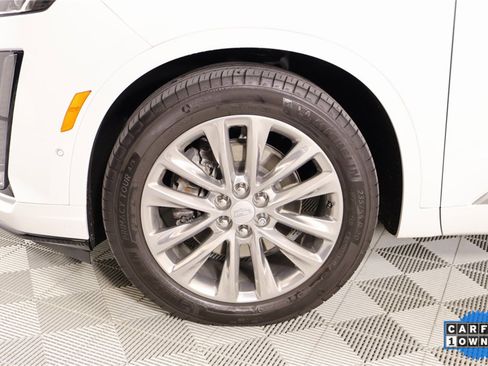 Used 2023 Cadillac XT6 Premium Luxury w/ Technology Package image 20