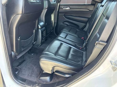 Used 2018 Jeep Grand Cherokee High Altitude AWD/4WD image 11