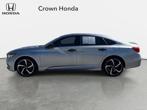 Used 2019 Honda Accord Sport image 2