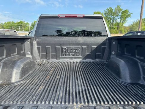 Used 2021 Chevrolet Silverado 1500 LT w/ Z71 Off-Road Package image 13