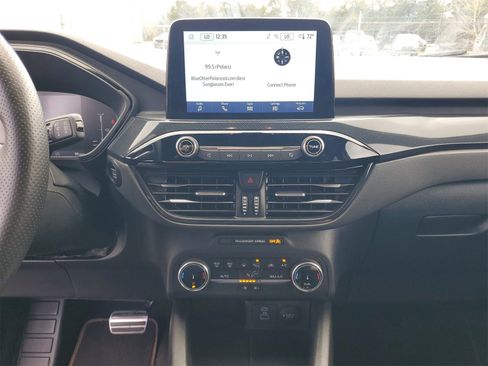 Used 2023 Ford Escape ST-Line image 15