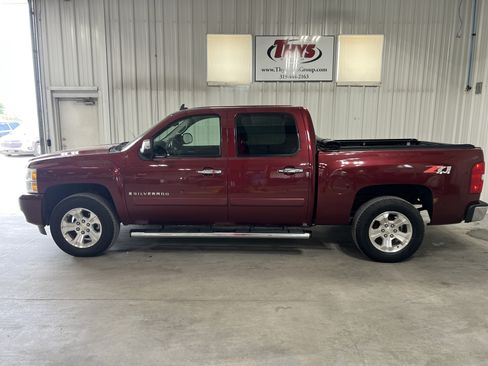 Used 2008 Chevrolet Silverado 1500 LTZ w/ Safety Package AWD/4WD image 23