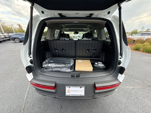 New 2026 Hyundai Santa Fe Limited image 28