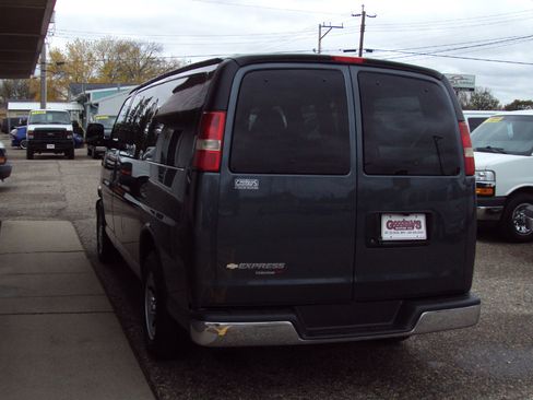 Used 2014 Chevrolet Express 1500 LT w/ LT Preferred Equipment Group image 5