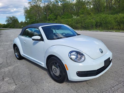 Used 2016 Volkswagen Beetle 1.8T Denim FWD image 10
