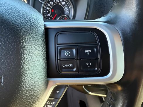 Used 2020 RAM 2500 Big Horn w/ Level 1 Equipment Group image 20