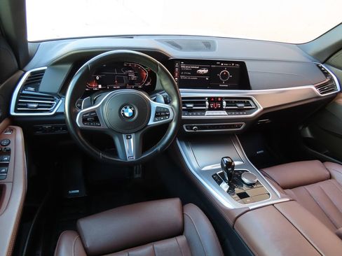 Used 2022 BMW X5 xDrive40i AWD/4WD image 4