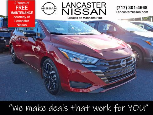 New 2025 Nissan Versa SR w/ Trunk Package image 1