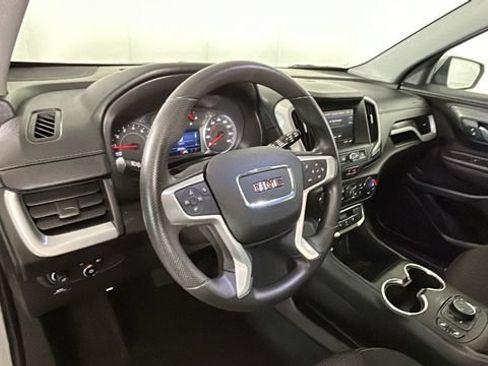 Used 2022 GMC Terrain SLE AWD/4WD image 13