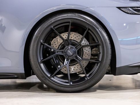 Used 2024 Porsche 911 GT3 image 17