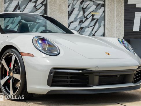 Used 2022 Porsche 911 Carrera S w/ Sport Package RWD image 2