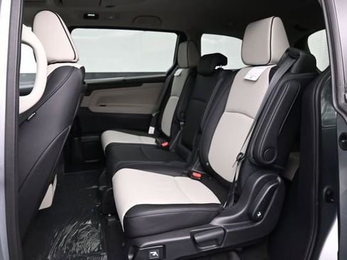 New 2026 Honda Odyssey Elite image 14