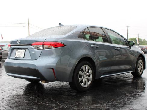 Used 2022 Toyota Corolla LE FWD image 4