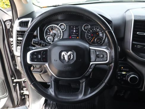 Used 2019 RAM 1500 Big Horn AWD/4WD image 24