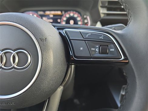 Used 2025 Audi A3 2.0T Premium image 20