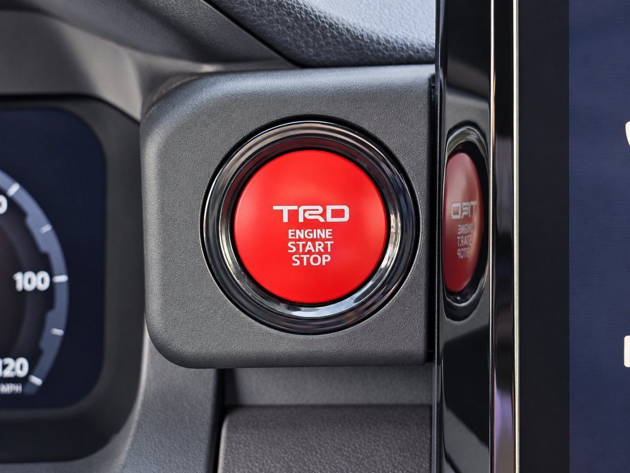 Used 2025 Toyota Tacoma TRD Off-Road AWD/4WD image 21