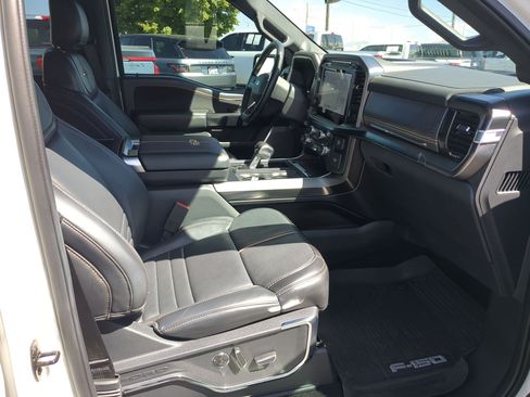Used 2021 Ford F150 Platinum w/ Equipment Group 701A High AWD/4WD image 34