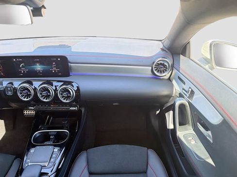 Used 2023 Mercedes-Benz CLA 35 AMG 4MATIC image 18