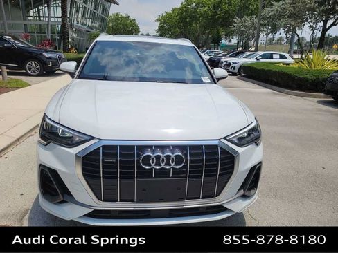 Used 2021 Audi Q3 2.0T Premium w/ Convenience Package AWD/4WD image 14