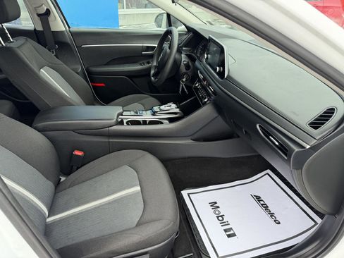 Used 2021 Hyundai Sonata SE image 18
